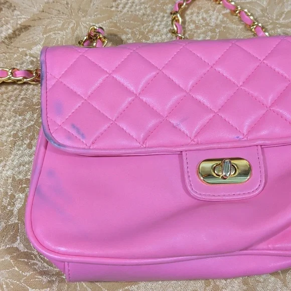 Chic Pink Quilted Shoulder Bag with Chain Strap - Picture 7 of 7